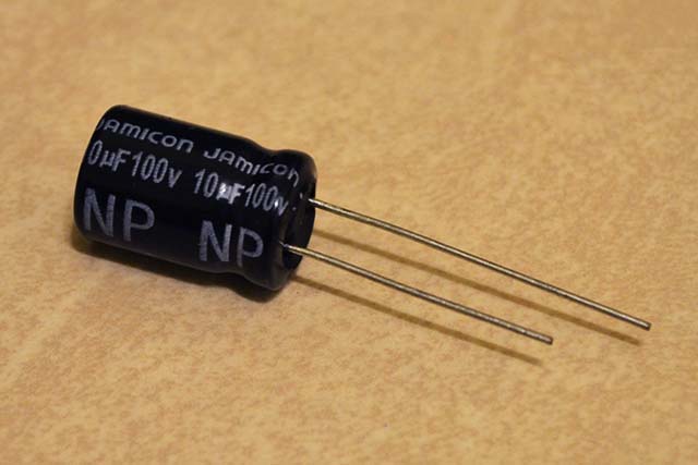 Understanding AC Capacitors And Polarity: A Simple Guide